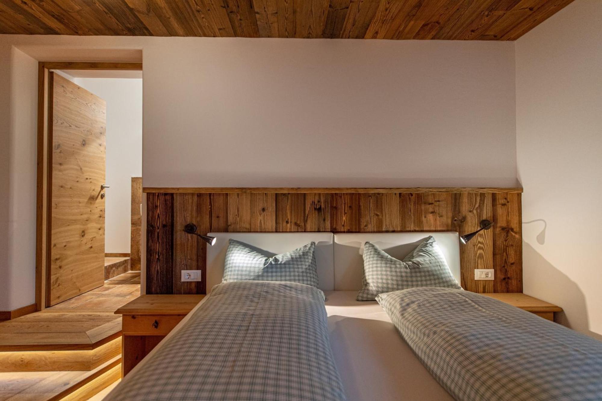 Agriturismo Apartments Tuene أورتيسايْ المظهر الخارجي الصورة