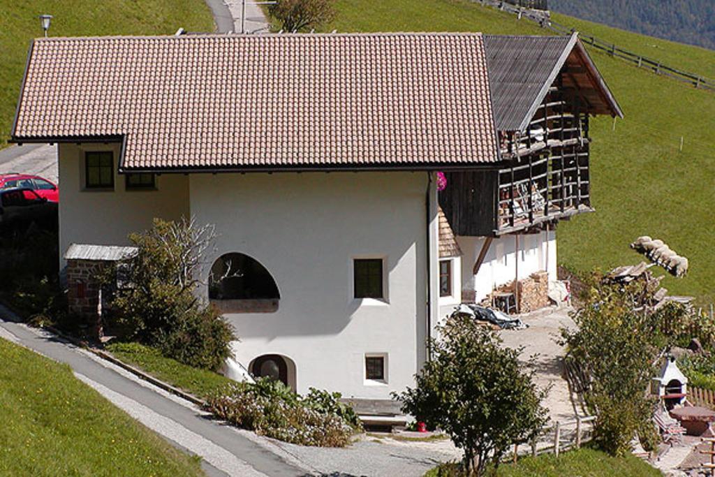 Agriturismo Apartments Tuene أورتيسايْ المظهر الخارجي الصورة
